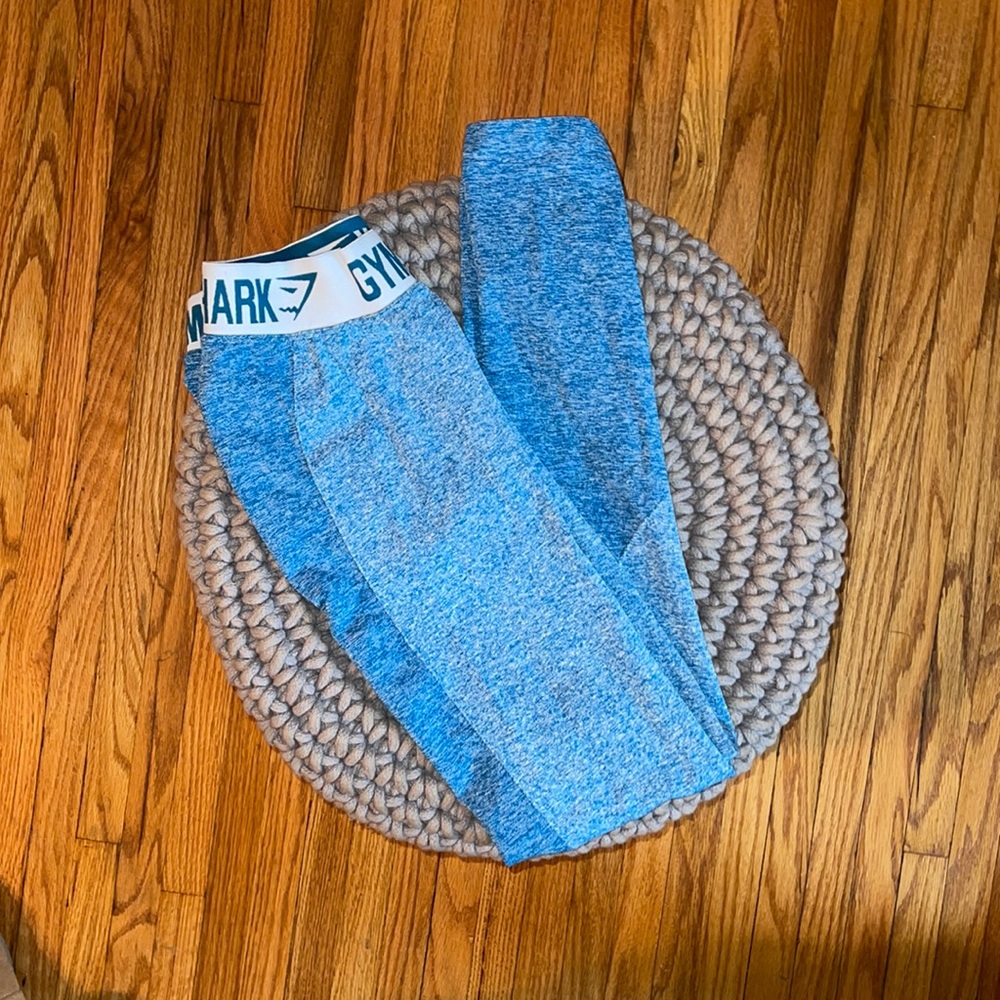 Gymshark flex legging. Size small.